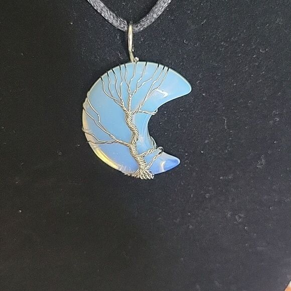 NECKLACE and Bracelet Bundle - Picture 2 of 4